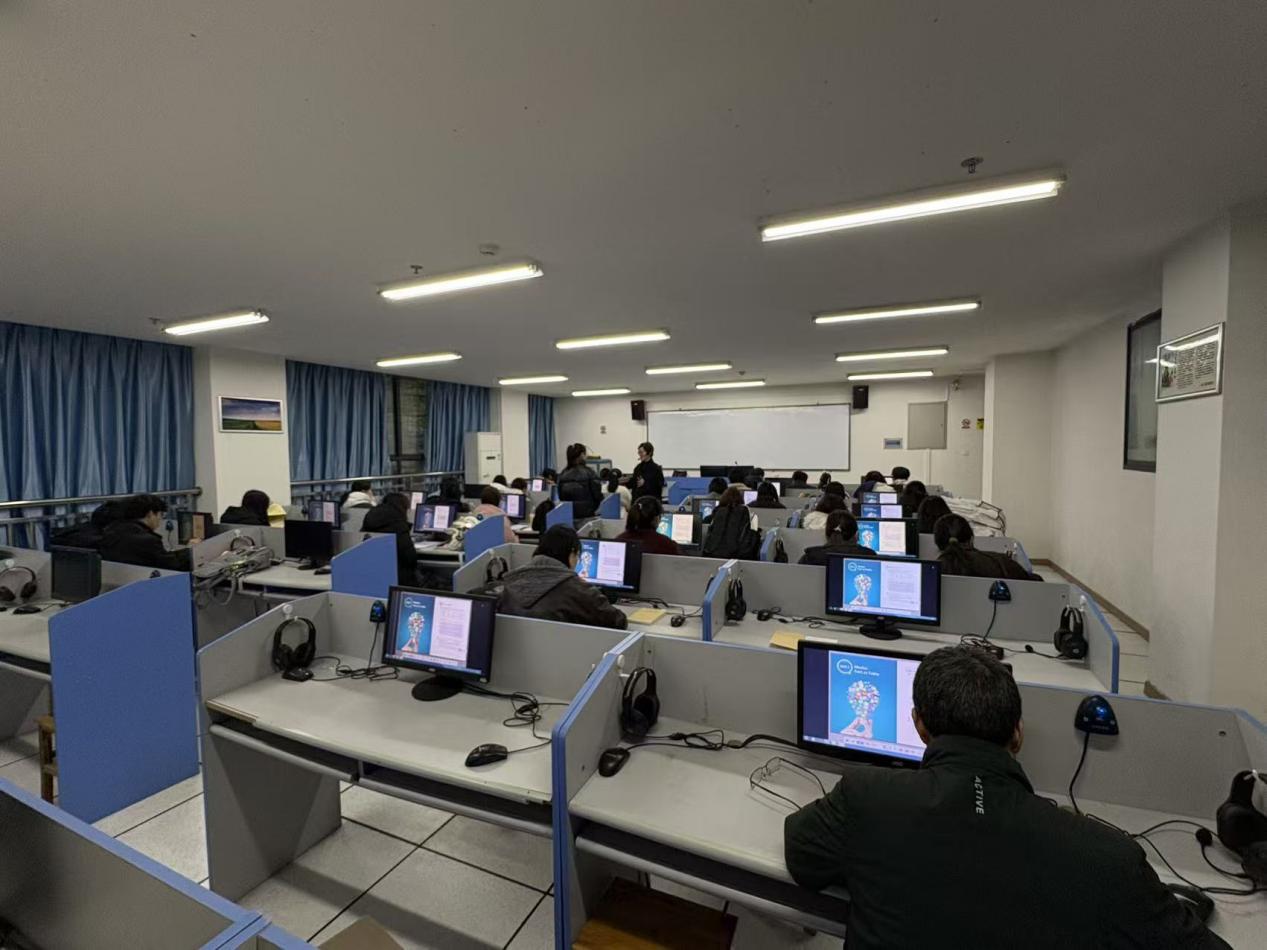 TapTap188BEt改名吉首校区顺利开展开学第一周教学检查工作